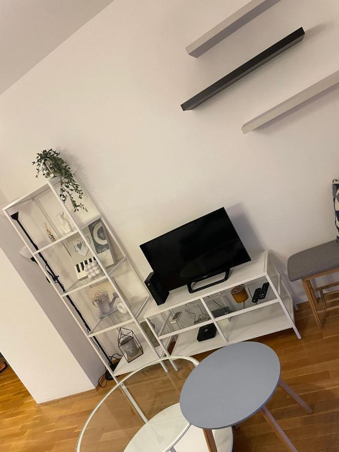 Antonella Apartment Split Exterior photo
